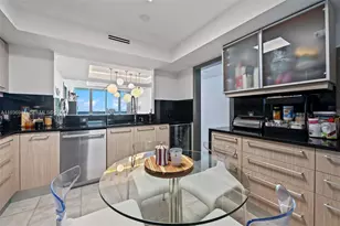 1331 Brickell Bay Dr, Miami, FL 33131 - Photo 7
