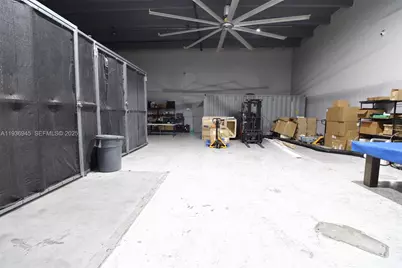 8217 NW 30th Ter, Doral, FL 33122 - Photo 17