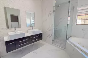 3525 Magellan Cir, Aventura, FL 33180 - Photo 27