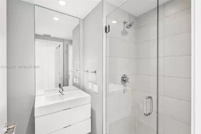 2900 NE 7th Ave #1402, Miami, FL 33137 - Photo 51