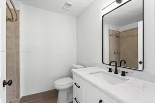 720 Cypress Ln, Deerfield Beach, FL 33064 - Photo 15