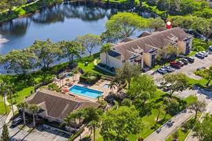 720 Cypress Ln, Deerfield Beach, FL 33064 - Photo 1