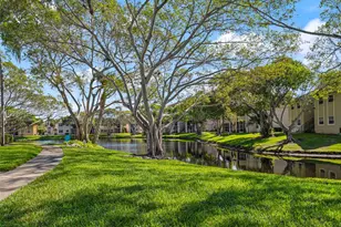 720 Cypress Ln, Deerfield Beach, FL 33064 - Photo 29