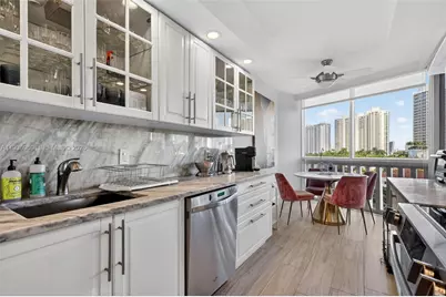 1000 Island Blvd #707, Aventura, FL 33160 - Photo 9