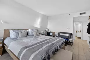 1000 Island Blvd, Aventura, FL 33160 - Photo 21