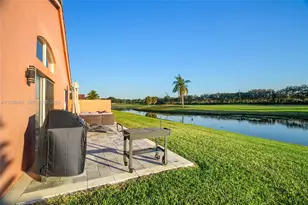 8165 Pelican Harbour Dr, Lake Worth, FL 33467 - Photo 23