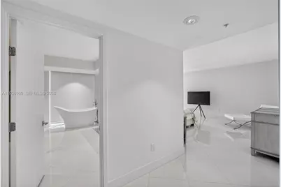 3370 Hidden Bay Dr #2711, Aventura, FL 33180 - Photo 43