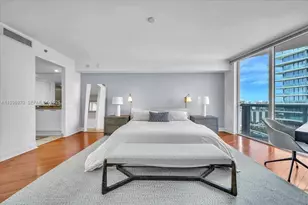 18911 Collins Ave, Sunny Isles Beach, FL 33160 - Photo 5