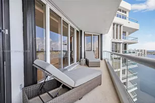 2600 Island Blvd, Aventura, FL 33160 - Photo 31