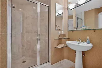 2600 Island Blvd #3006, Aventura, FL 33160 - Photo 43