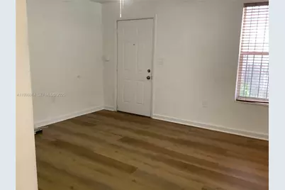 420 NW 11th Ave #1, Miami, FL 33128 - Photo 5