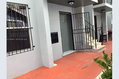 420 NW 11th Ave #1, Miami, FL 33128 - Photo 3