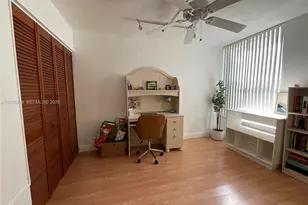 820 NW 87th Ave, Miami, FL 33172 - Photo 21