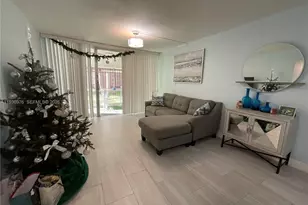 820 NW 87th Ave, Miami, FL 33172 - Photo 11