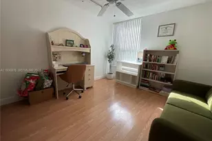 820 NW 87th Ave, Miami, FL 33172 - Photo 19