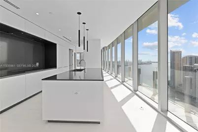 300 Biscayne Blvd Way #3201, Miami, FL 33130 - Photo 7