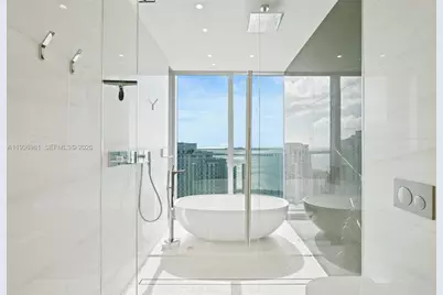 300 Biscayne Blvd Way #3201, Miami, FL 33130 - Photo 13