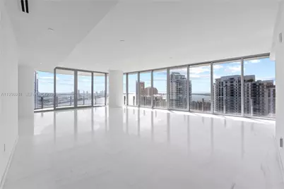 300 Biscayne Blvd Way #3201, Miami, FL 33130 - Photo 5