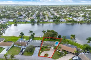 1160 NW 86th Terrace, Pembroke Pines, FL 33024 - Photo 27