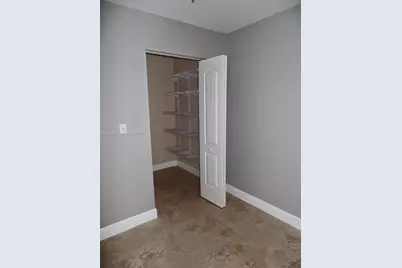 2811 N Oakland Forest Dr #106, Oakland Park, FL 33309 - Photo 13