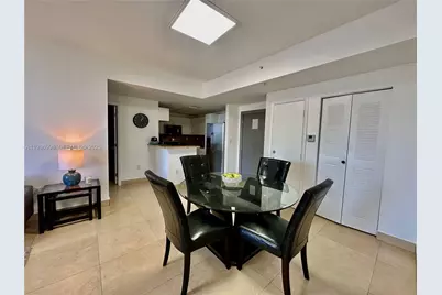 185 SE 14th Ter #904, Miami, FL 33131 - Photo 5