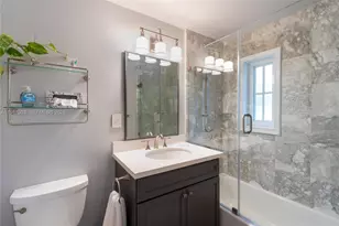 1036 S Greenway Dr, Coral Gables, FL 33134 - Photo 19