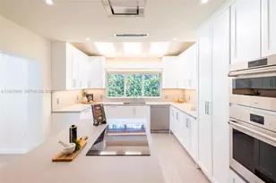 4520 Sabal Palm Rd, Miami, FL 33137 - Photo 5