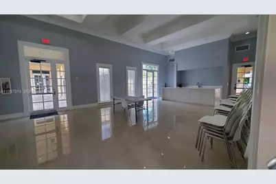 8343 Lake Dr #405, Doral, FL 33166 - Photo 17