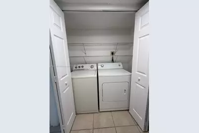 8343 Lake Dr #405, Doral, FL 33166 - Photo 7