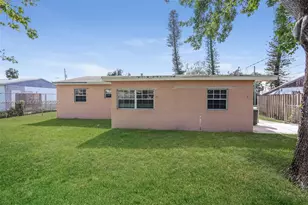 1520 SW 68th Way, North Lauderdale, FL 33068 - Photo 15