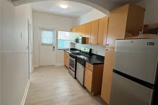 1027 Euclid Ave, Miami Beach, FL 33139 - Photo 7