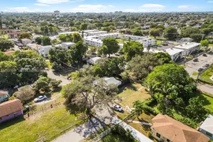 6318 NW 19th Ct, Miami, FL 33147 - Photo 29