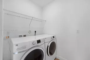 4317 Lago Dr, Deerfield Beach, FL 33064 - Photo 19