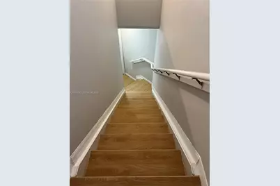 2033 SE 10th Ave #605, Fort Lauderdale, FL 33316 - Photo 9