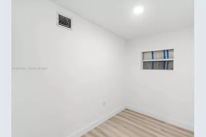 6318 NW 19th Ct #B (efficiency), Miami, FL 33147 - Photo 7