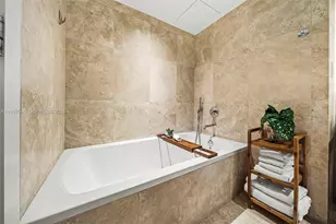 102 24th St, Miami Beach, FL 33139 - Photo 29