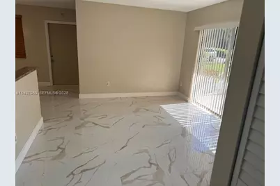 425 NW 210th St #101, Miami Gardens, FL 33169 - Photo 5