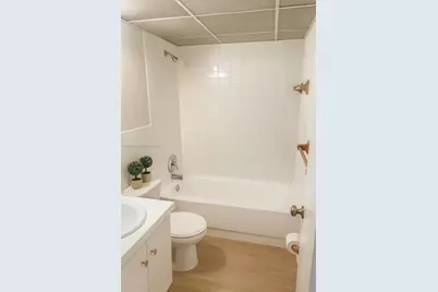 1732 Meridian Ave #502, Miami Beach, FL 33139 - Photo 5