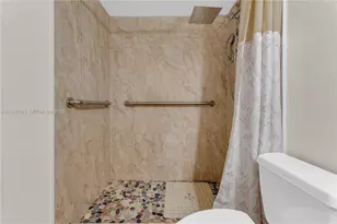 430 NW 214th St, Miami Gardens, FL 33169 - Photo 15