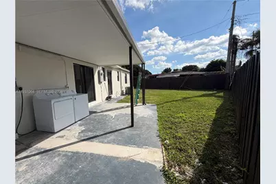 7330 SW 11th St #7330, Miami, FL 33144 - Photo 13