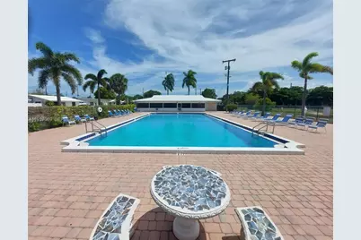 4571 NW 19th Way, Tamarac, FL 33309 - Photo 41