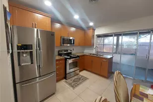 4571 NW 19th Way, Tamarac, FL 33309 - Photo 7