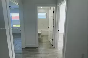 912 W 10th St, Riviera Beach, FL 33404 - Photo 9