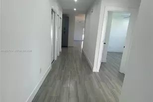 912 W 10th St, Riviera Beach, FL 33404 - Photo 5