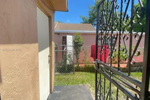 8201 NW 6th Ave, Miami, FL 33150 - Photo 5