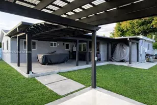 21221 NW 29th Ave, Miami Gardens, FL 33056 - Photo 23