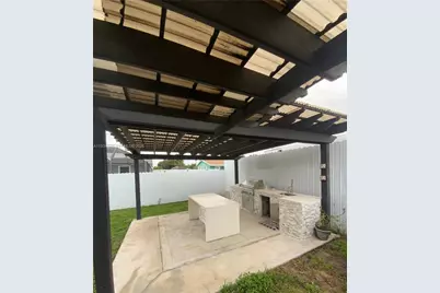 21221 NW 29th Ave, Miami Gardens, FL 33056 - Photo 21