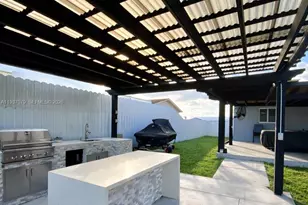 21221 NW 29th Ave, Miami Gardens, FL 33056 - Photo 25