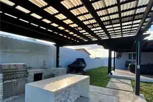 21221 NW 29th Ave, Miami Gardens, FL 33056 - Photo 25