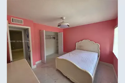 4490 W 19th Ct #217, Hialeah, FL 33012 - Photo 41